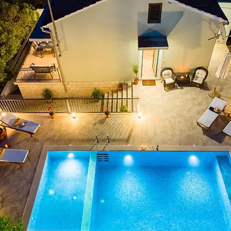 Casa de Férias House Josipa Supetar